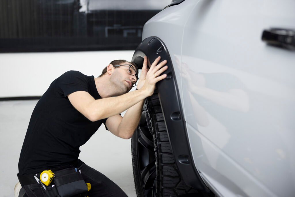 Dent Repair Abu Dhabi: How to Choose the Right Expert